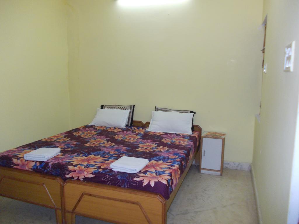 Raj Mahal Guest House Būndi Buitenkant foto