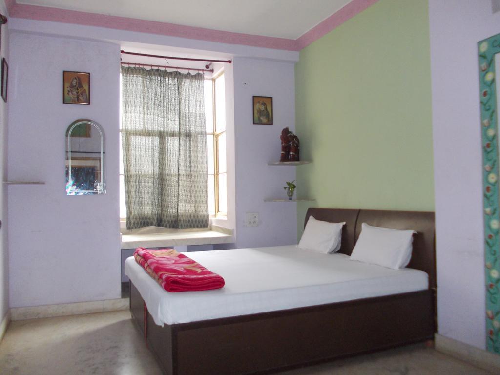 Raj Mahal Guest House Būndi Buitenkant foto