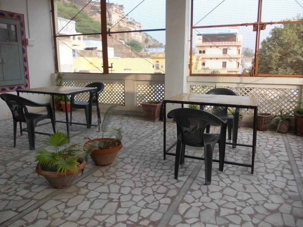 Raj Mahal Guest House Būndi Buitenkant foto