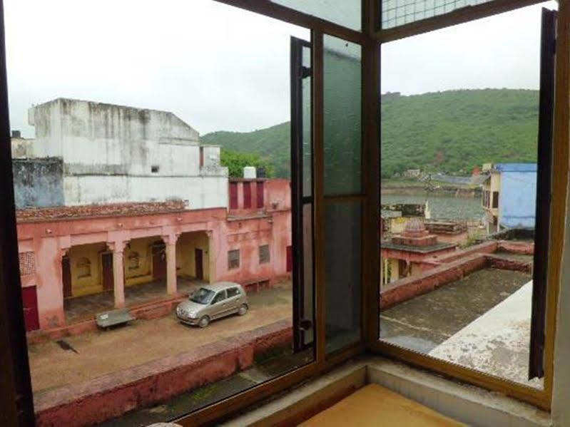 Raj Mahal Guest House Būndi Buitenkant foto